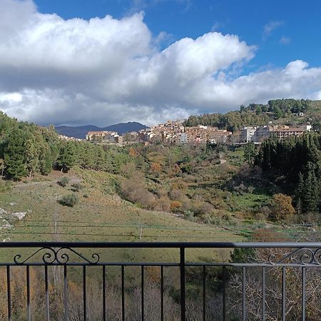 Casa Belvedere Isnello Kültér fotó